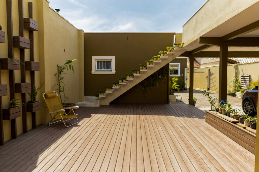 Referência em Madeira Plástica 5 Deck Deck Plast6